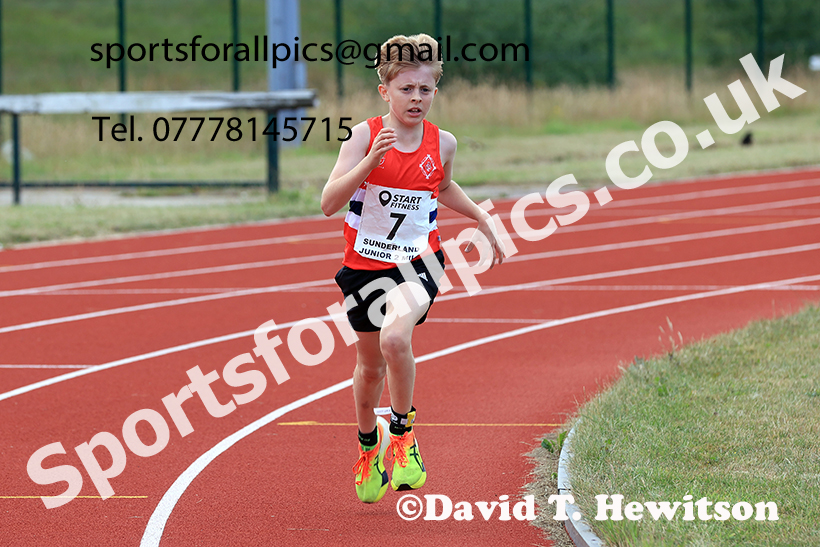 The 2025 Sunderland Junior 2 mile, Silksworth, Sunderland. Photo: David T. Hewitson/Sports for All Pics